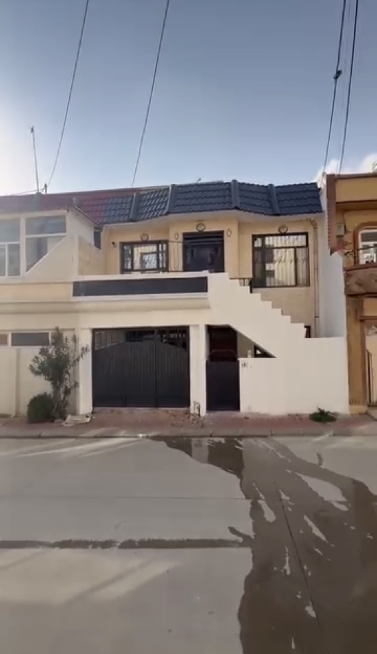 فەرمانبەران